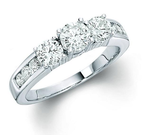 View Round Special Value Ring 